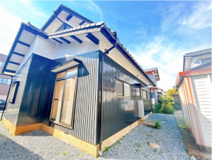 福井市四十谷町、中古一戸建ての外観画像です