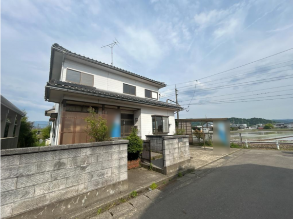 福井市若栄町、中古一戸建ての外観画像です