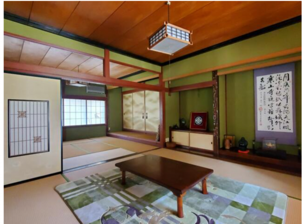 福井市鹿俣町、中古一戸建ての居間画像です