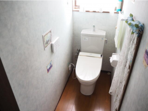 福井市鮎川町、中古一戸建てのトイレ画像です