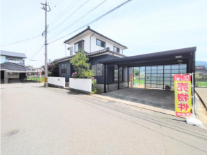 坂井市丸岡町八ケ郷、中古一戸建ての外観画像です
