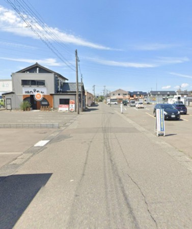 福井市福、土地の前面道路を含む現地写真画像です