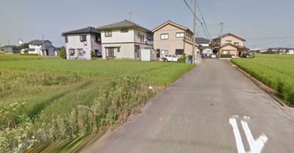 坂井市丸岡町今福、土地の前面道路を含む現地写真画像です