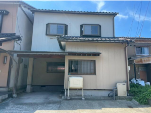 福井市文京、中古一戸建ての外観画像です