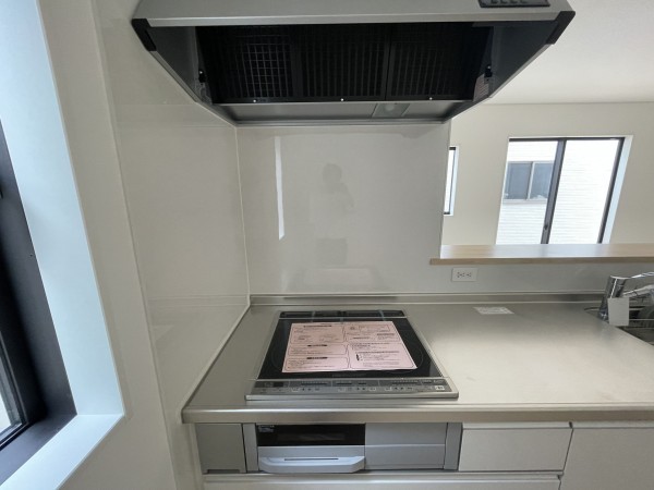 福井市桃園、新築一戸建てのキッチン画像です