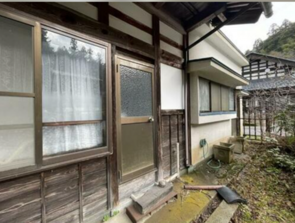 福井市深見町、中古一戸建ての画像です