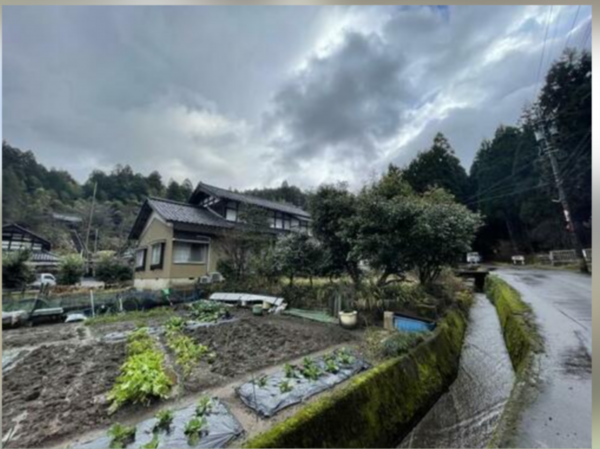福井市深見町、中古一戸建ての画像です