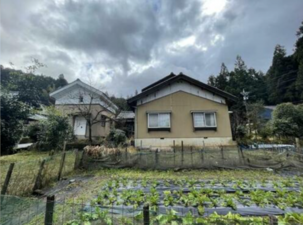 福井市深見町、中古一戸建ての画像です