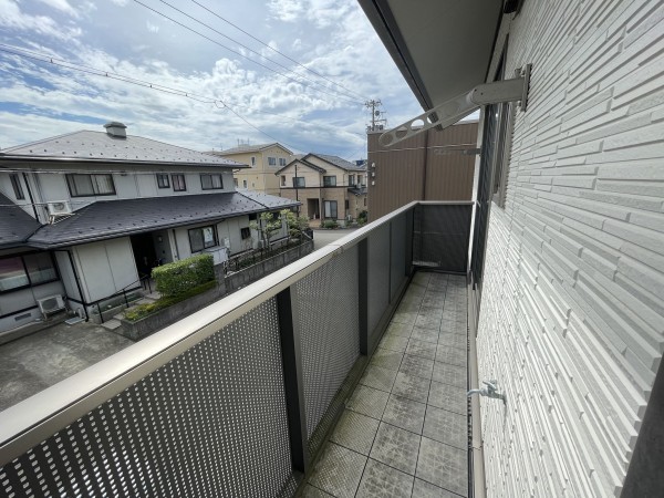 福井市松本、中古一戸建てのバルコニー画像です