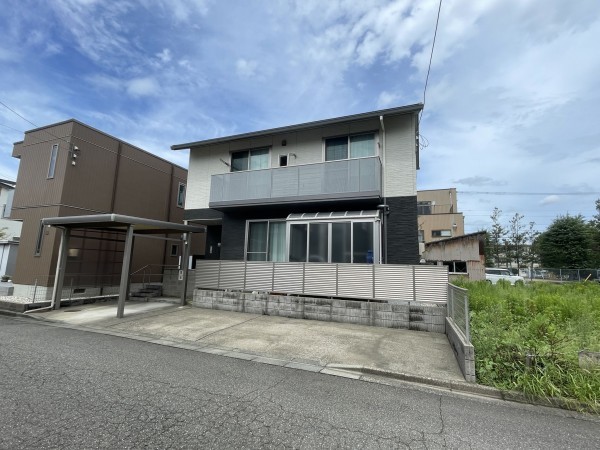 福井市松本、中古一戸建ての外観画像です