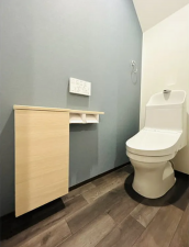 福井市光陽、新築一戸建てのトイレ画像です
