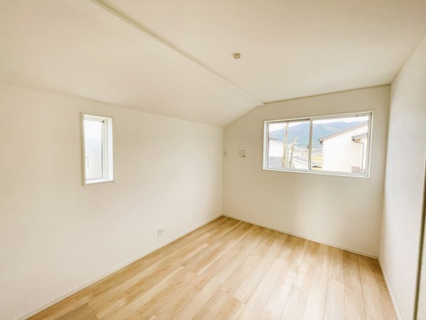 坂井市丸岡町城北、新築一戸建ての子ども部屋画像です