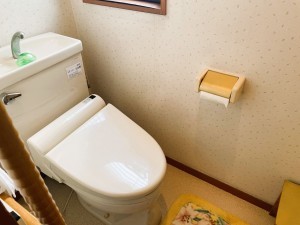 福井市大宮、中古一戸建てのトイレ画像です