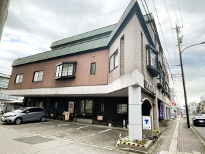 福井市大宮、中古一戸建ての外観画像です
