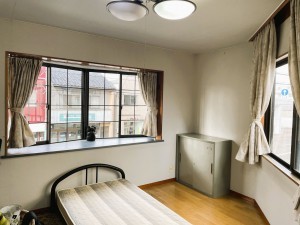 福井市大宮、中古一戸建ての寝室画像です