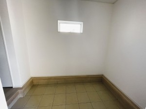 鯖江市神中町、新築一戸建ての玄関画像です