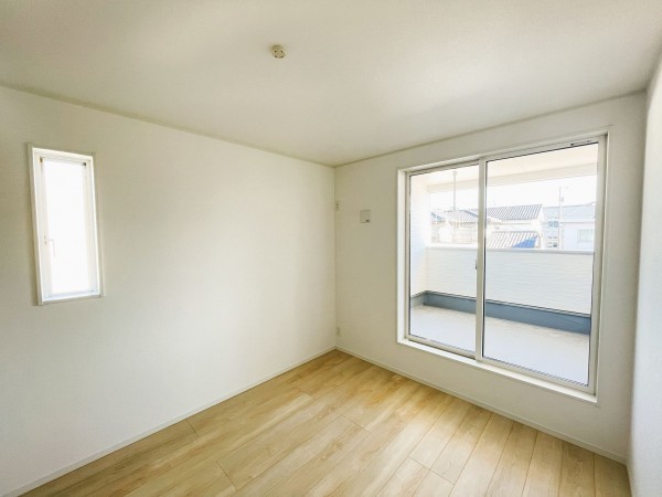 鯖江市神中町、新築一戸建ての子ども部屋画像です