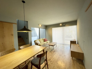 福井市月見、中古一戸建ての居間画像です