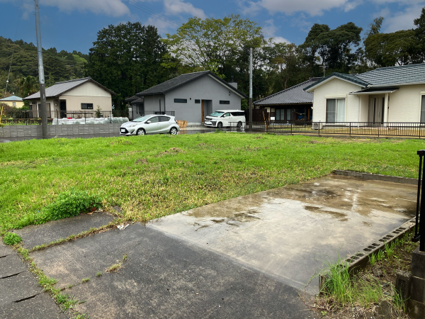 勝浦市白井久保、土地の画像です