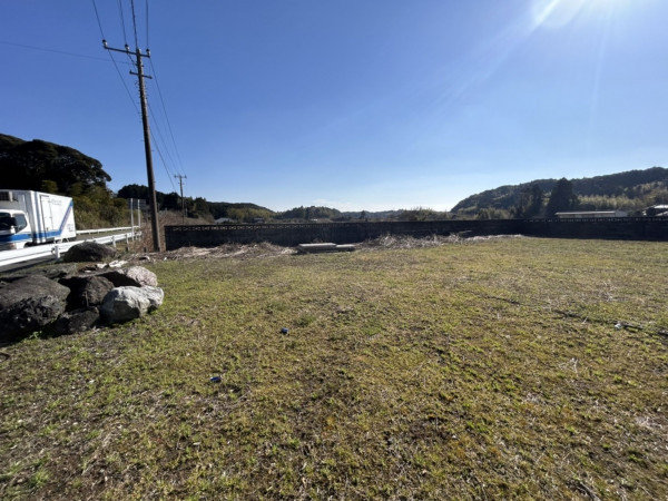 勝浦市貝掛、土地の画像です