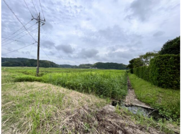 いすみ市下布施、土地の画像です