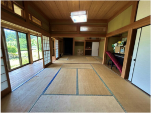 勝浦市大沢、中古一戸建ての画像です