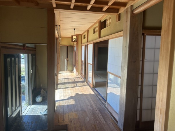 勝浦市大沢、中古一戸建ての内装画像です