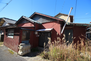 勝浦市浜勝浦、中古一戸建ての外観画像です