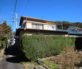 勝浦市浜勝浦、中古一戸建ての外観画像です