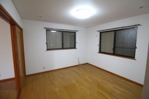 勝浦市串浜、中古一戸建ての寝室画像です