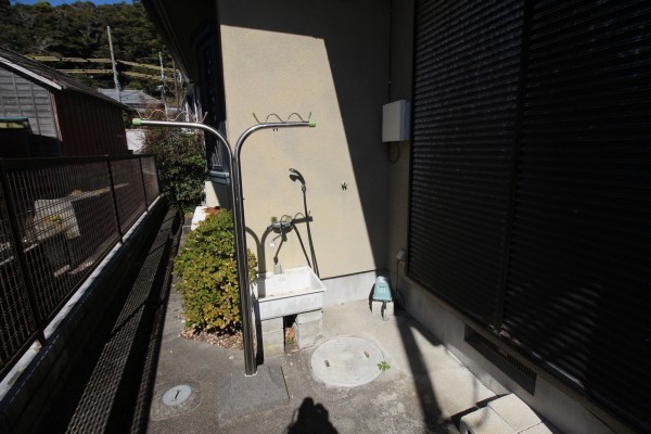 勝浦市串浜、中古一戸建ての外観画像です