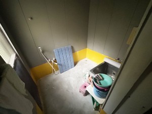 勝浦市鵜原、土地の風呂画像です