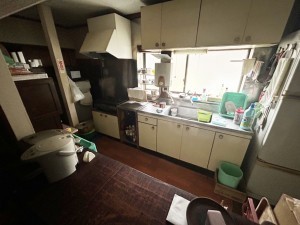 勝浦市鵜原、土地のキッチン画像です