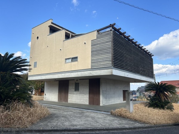 勝浦市興津久保山台、中古一戸建ての外観画像です