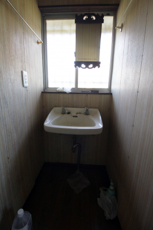 いすみ市長志、中古一戸建ての洗面画像です