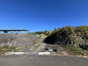 いすみ市小高、土地の画像です