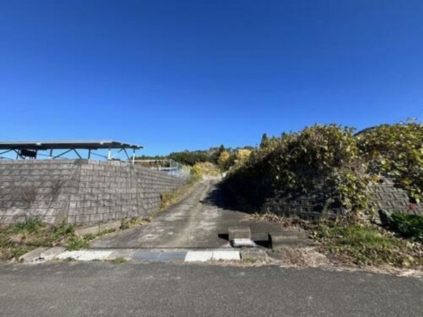 いすみ市小高、土地の画像です