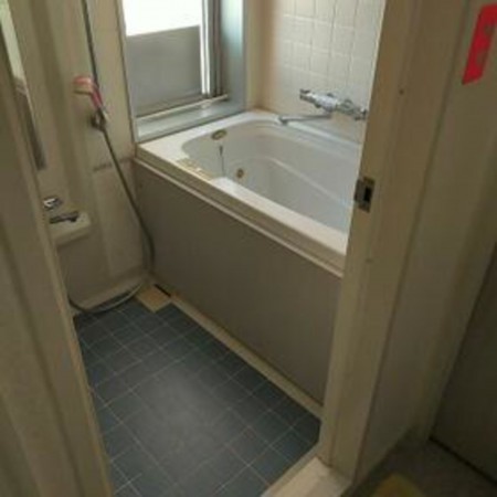 いすみ市岬町、マンションの風呂画像です