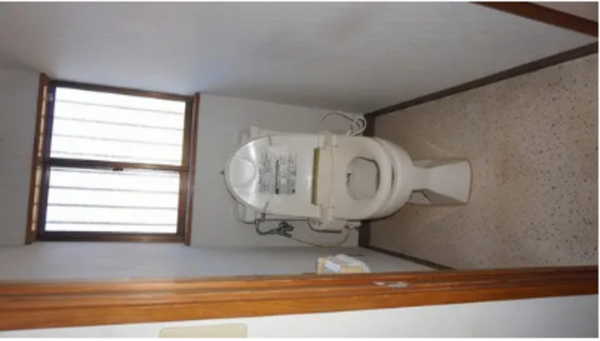 いすみ市岬町、中古一戸建てのトイレ画像です