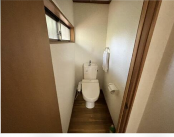 夷隅郡大多喜町田丁、中古一戸建てのトイレ画像です