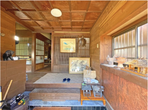 長生郡長南町小生田、中古一戸建ての玄関画像です