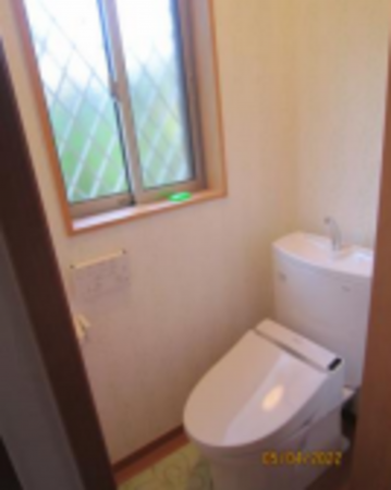 いすみ市今関、中古一戸建てのトイレ画像です