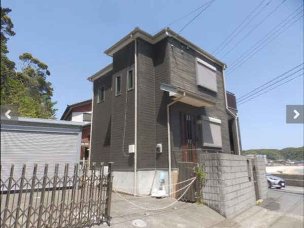 勝浦市守谷、中古一戸建ての画像です