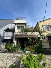 勝浦市勝浦、収益物件/住宅の画像です