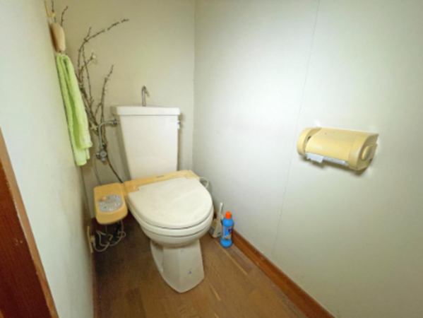 いすみ市大原、中古一戸建てのトイレ画像です