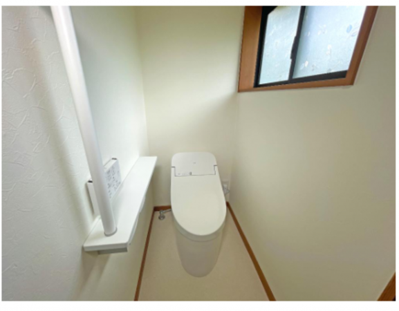 長生郡長南町豊原、中古一戸建てのトイレ画像です