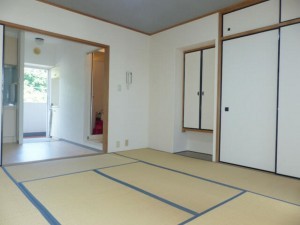勝浦市興津、マンションの画像です