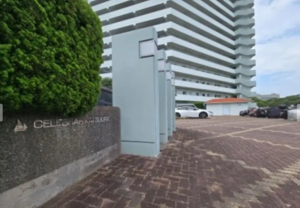 勝浦市川津、マンションの外観画像です