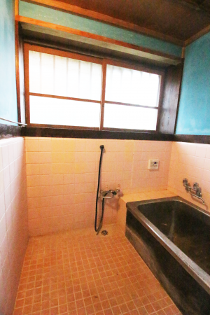 いすみ市岬町、中古一戸建ての風呂画像です