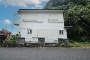 勝浦市串浜、中古一戸建ての外観画像です